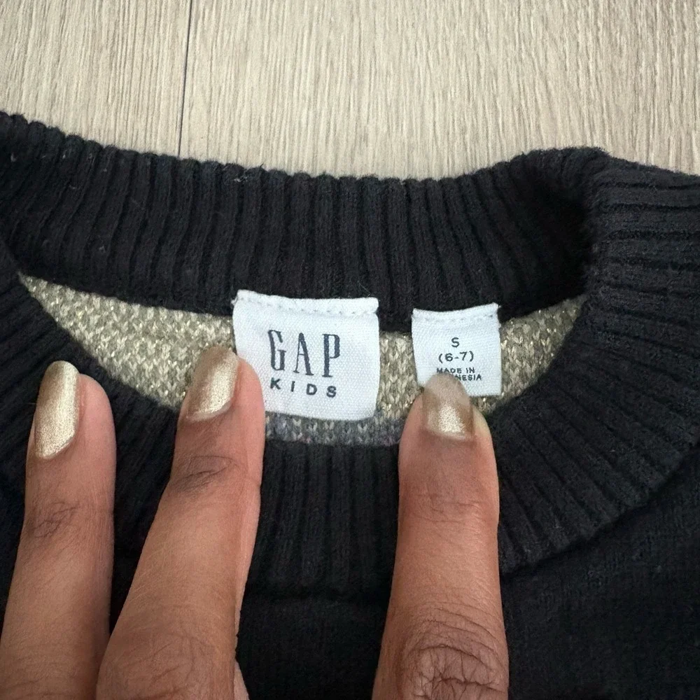 Gap Kids Girls Sweater Small 6-7 Black Crewneck  Floral Cotton Blend Oversized